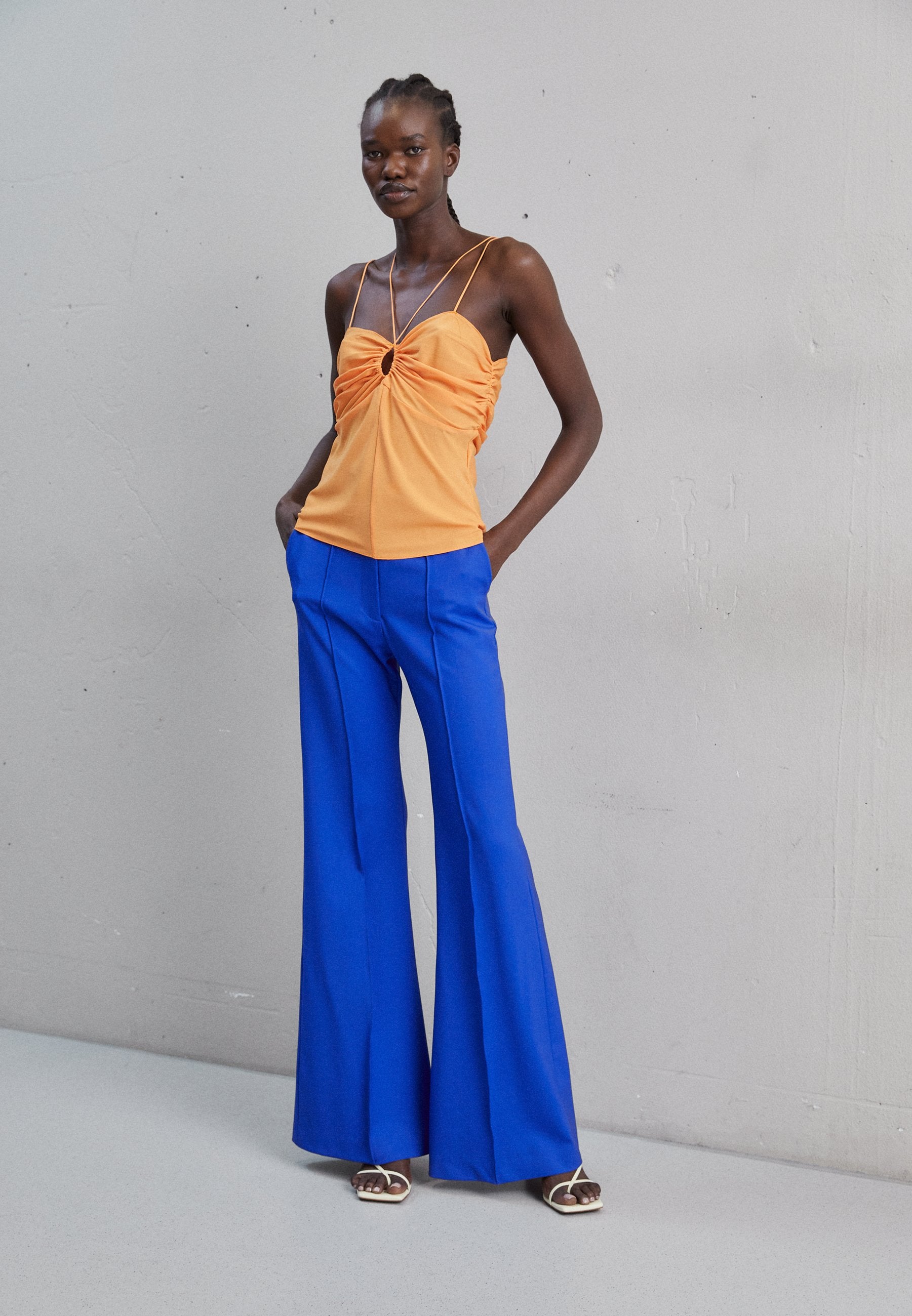 DESIGNERS REMIX EXCLUSIVE IOLA