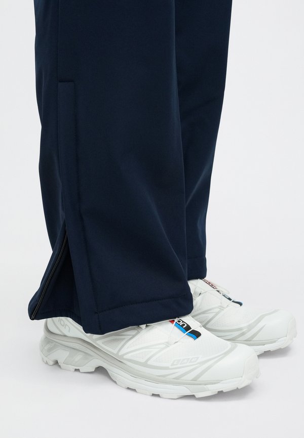The Tracksuit Club UNISEX