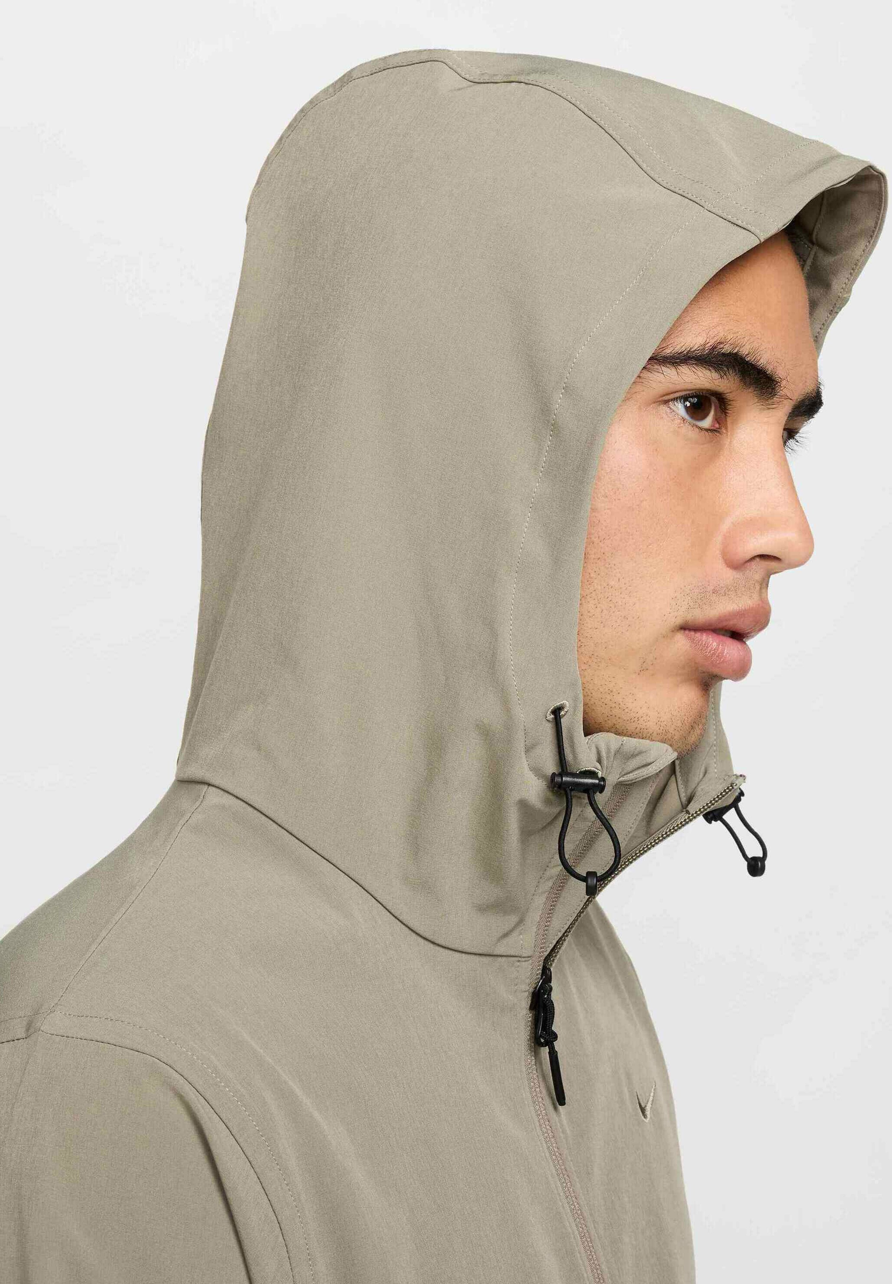 Nike Performance UNLIMITED