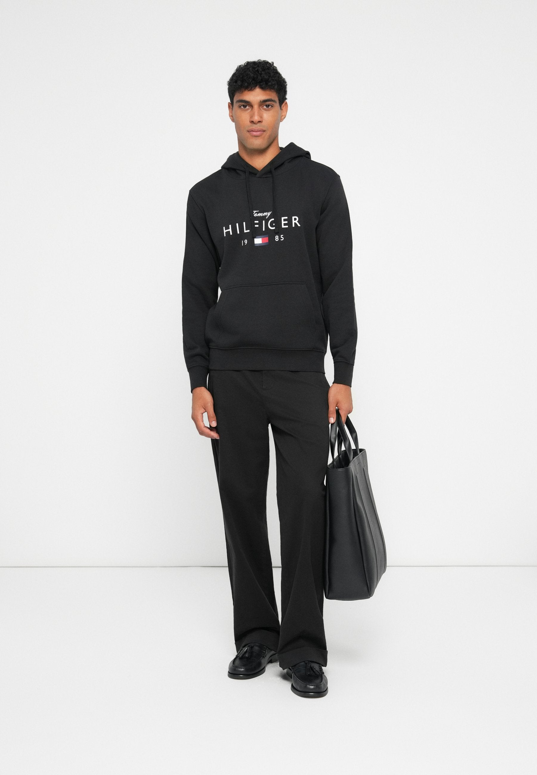 LOGO GRAPHIC FLEX FLEECE HOODY Media 2