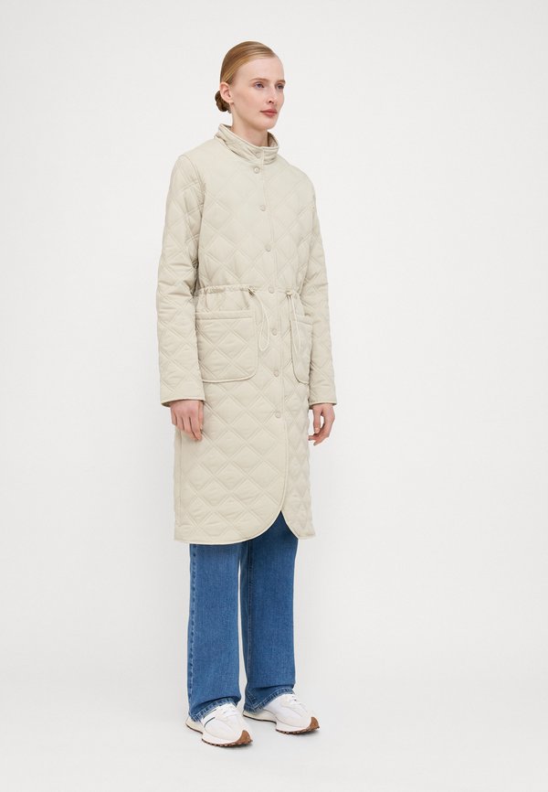 Vero Moda Tall VMVALERIE LONG QUILT