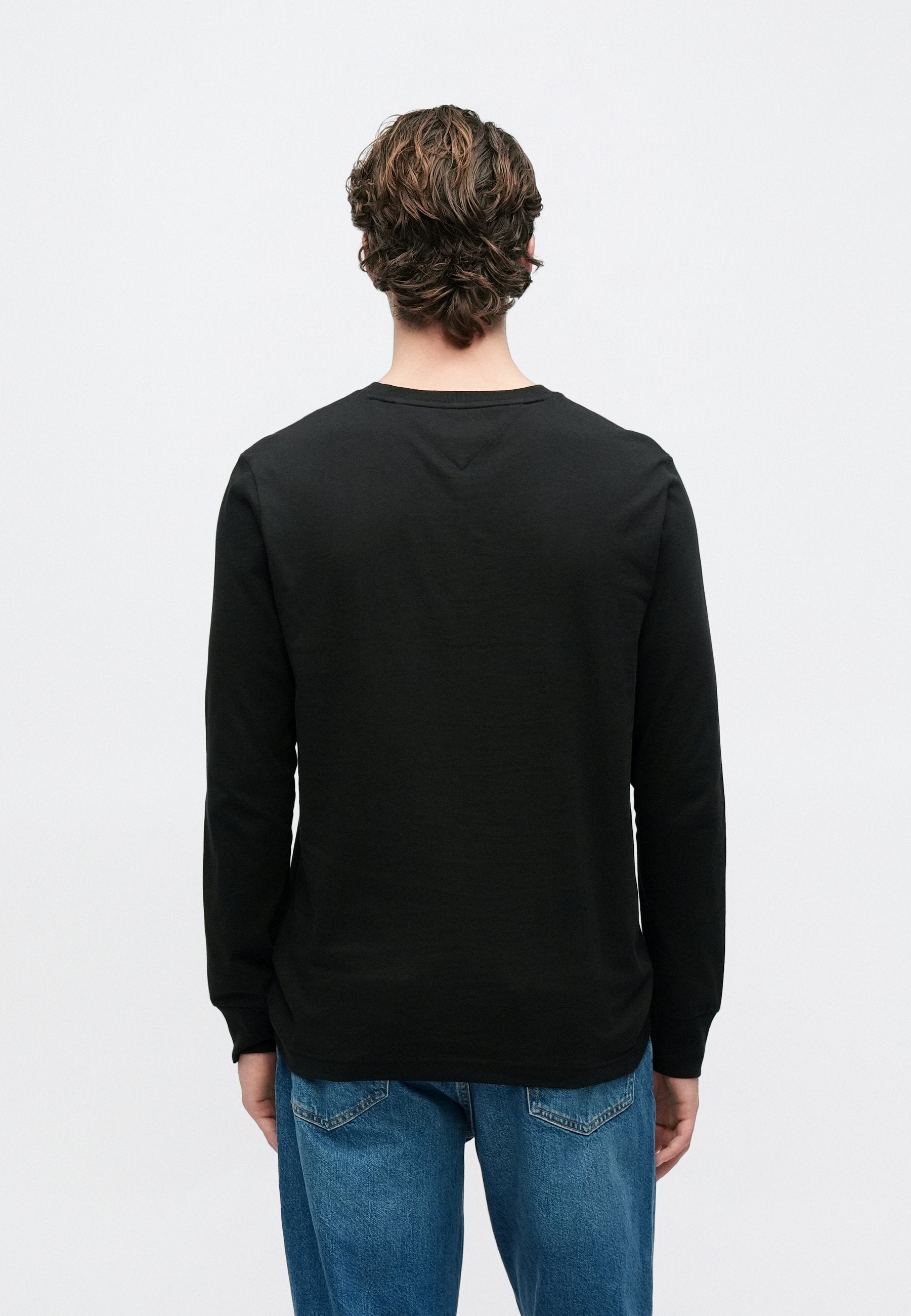 LOGO JERSEY LONG SLEEVE T-SHIRT Media 4