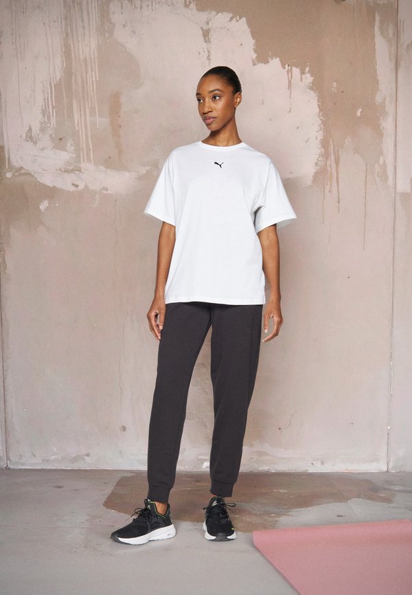 Puma SMALL LOGO COMFORT HIGH WAIST SWEATPANTS