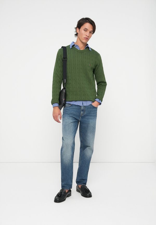 Tommy Hilfiger CLASSIC CABLE CREW NECK  ELEVATED ESSENTIALS