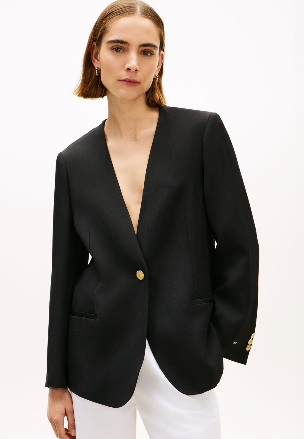 GOLD-TONE BUTTON RELAXED LINEN BLEND BLAZER Media 3