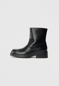 Armani Exchange Ankle Boot Media 1