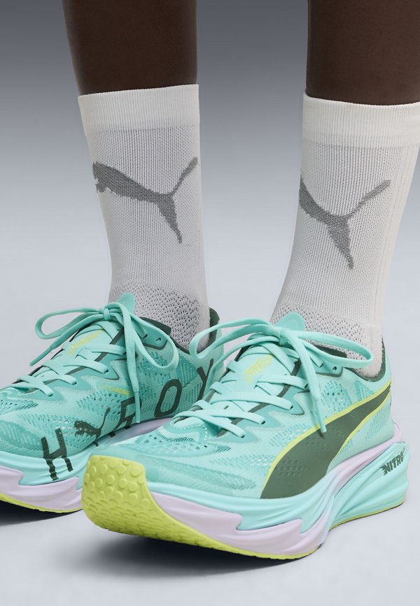 Puma DEVIATE NITRO ELITE 4 HYROX - Training shoe - intense mint-light lavender