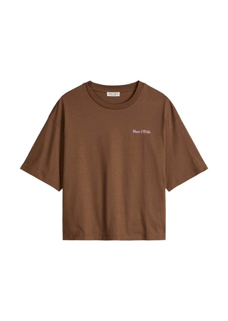 Braunes kurzärmeliges, kurz geschnittenes T-Shirt mit Rundhalsausschnitt und „Marc O'Polo“-Logo in kleinem weißen Text auf der linken Brust.