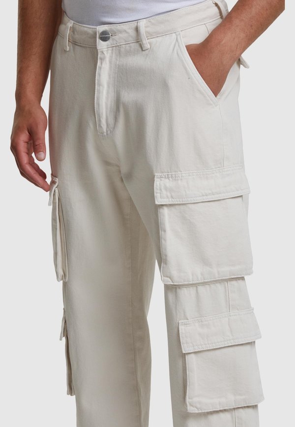 2Y Studios KIRAN 4 POCKET