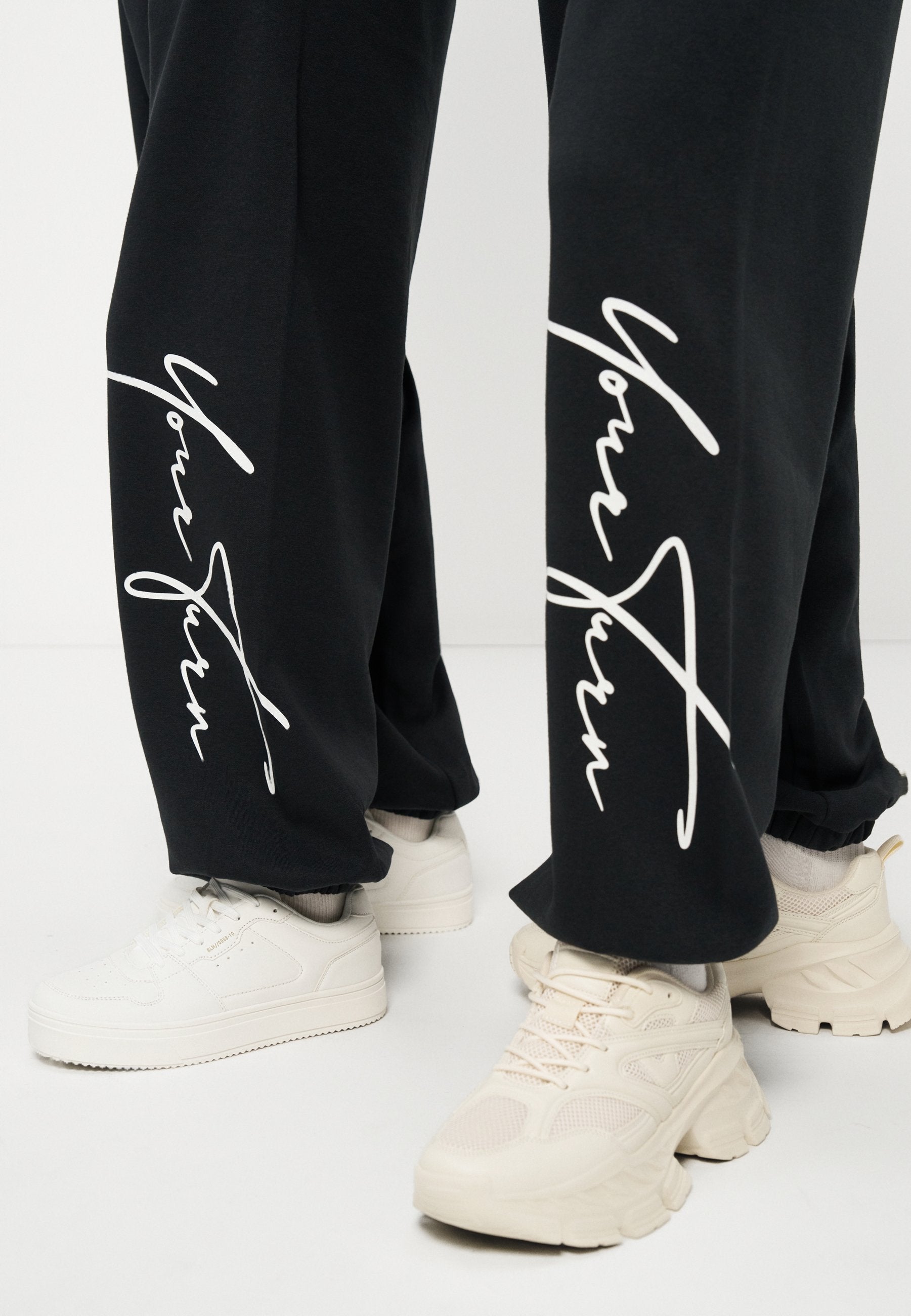 YOURTURN SIGNATURE JOGGING TROUSERS