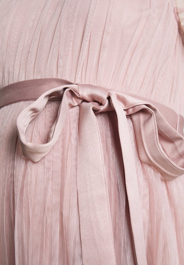 Anaya with love Maternity FLUTTER SLEEVE PLEATED MAXI DRESS