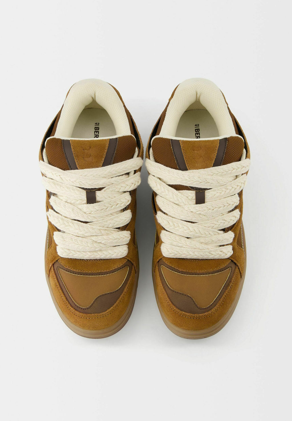 Bershka SPLIT SKATER