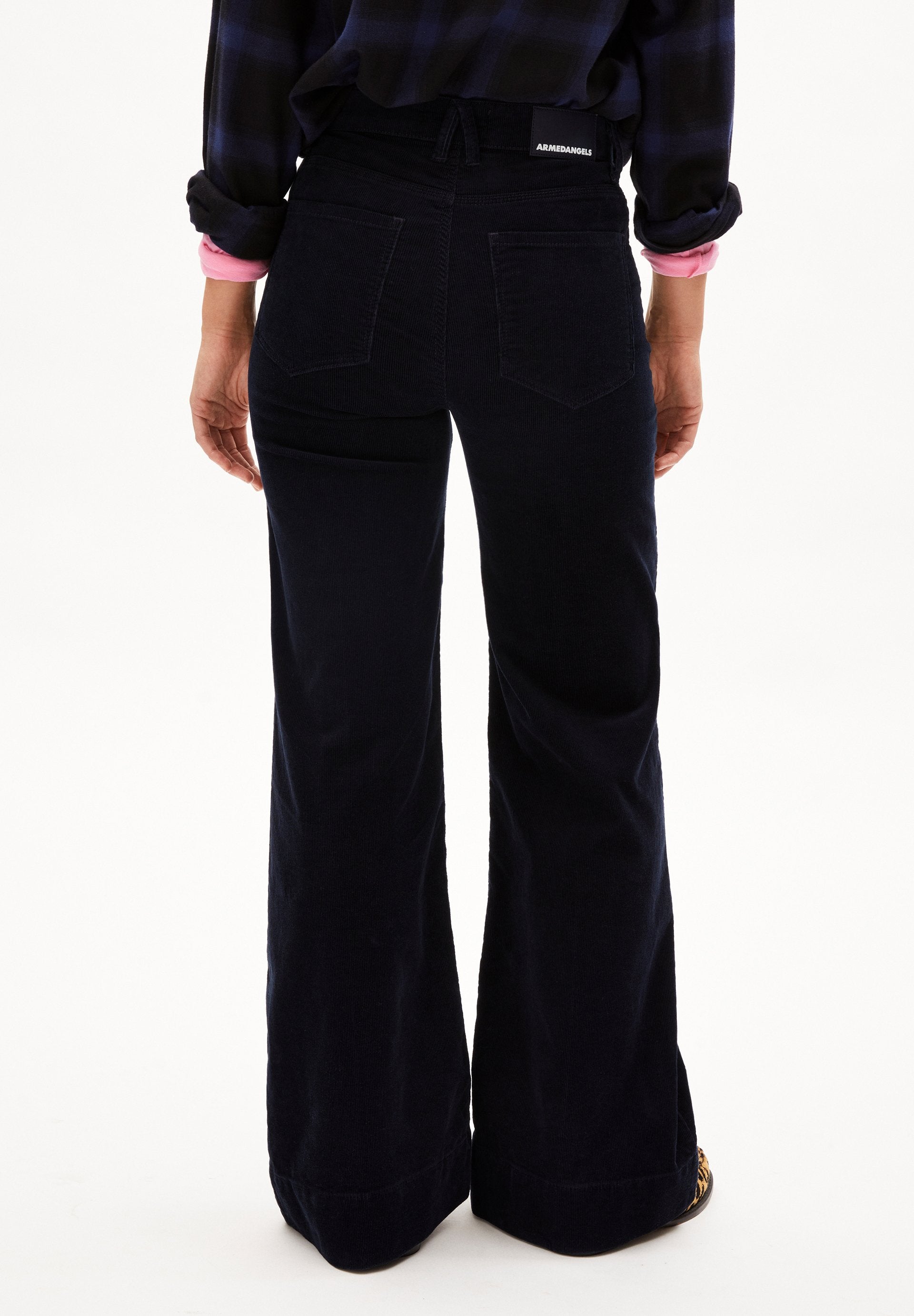MURLIAA CORDUROY Media 3