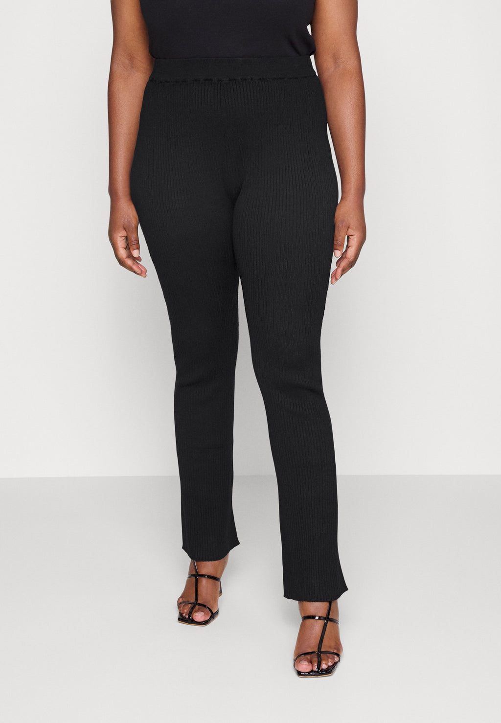 Glamorous Curve SLIM TROUSERS WITH SLIGHT