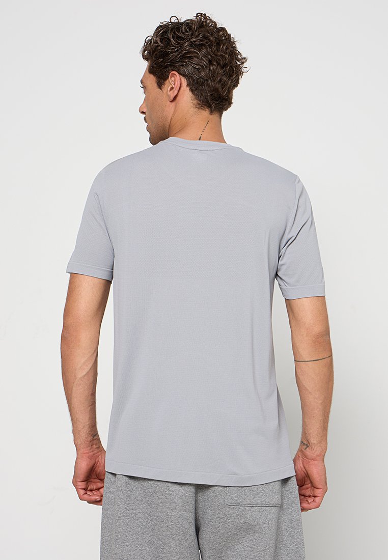 EA7 Emporio Armani T-Shirt print Media 3