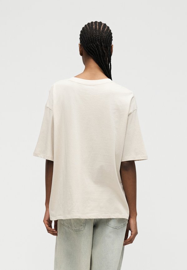 RVCA EASY OVERSIZED TEE