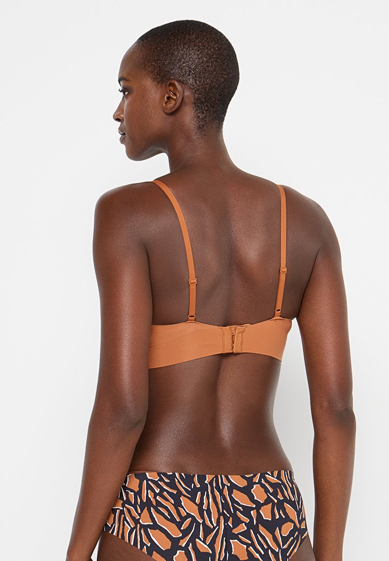 DKNY Intimates