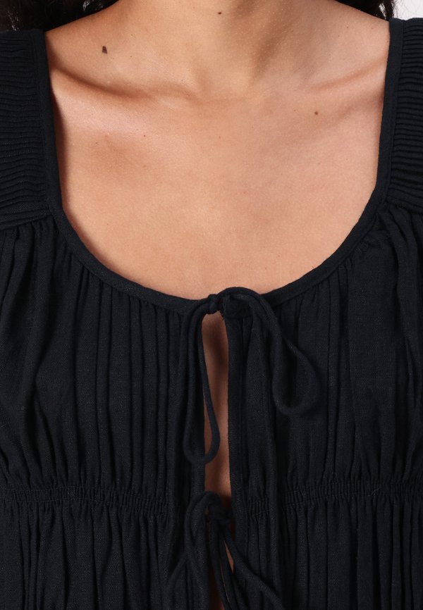 Abercrombie & Fitch BARE RUCHED TIE FRONT