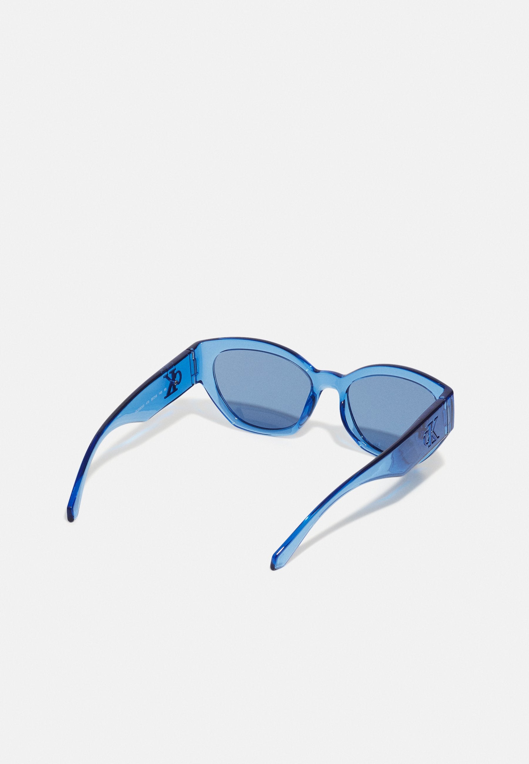 Calvin Klein Jeans Sonnenbrille Media 2
