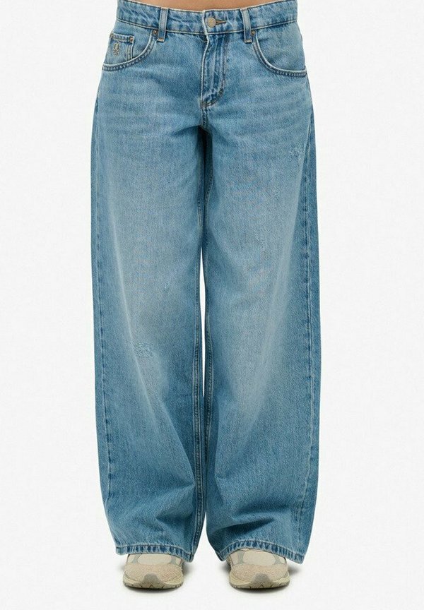 Superdry & Co SUPERDRY MID RISE BAGGY JEANS.. - Baggy Jeans - light blue vintage wash