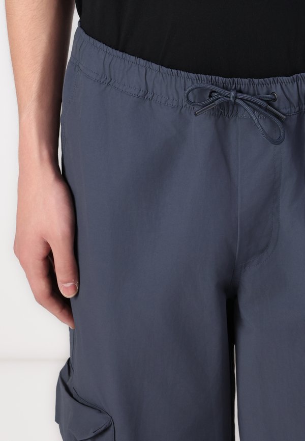 Jack & Jones JPSTBILL JJOLIVER TECH