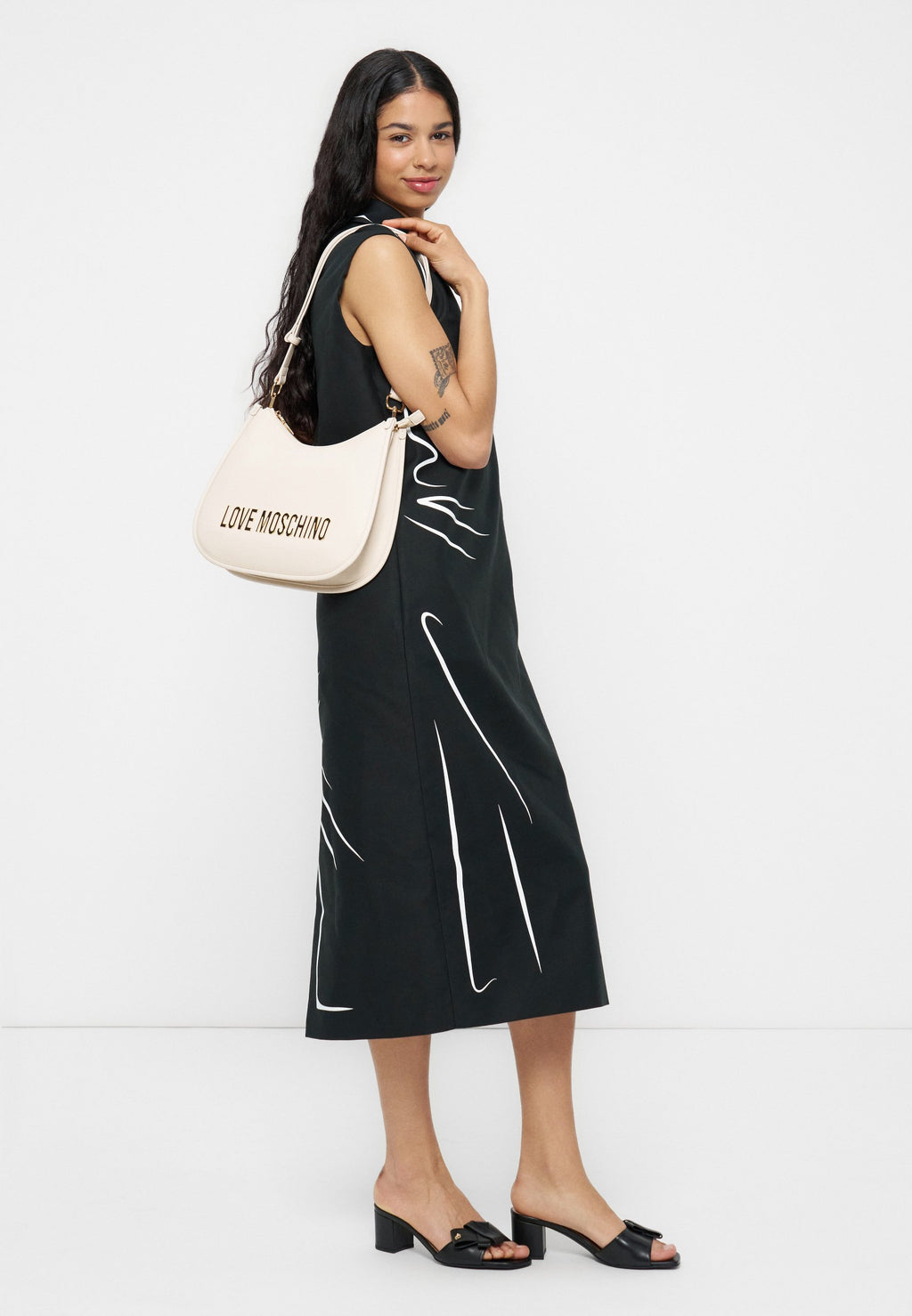 Love Moschino