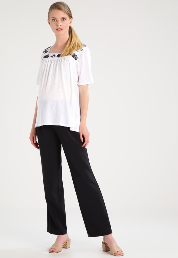 GAP Maternity