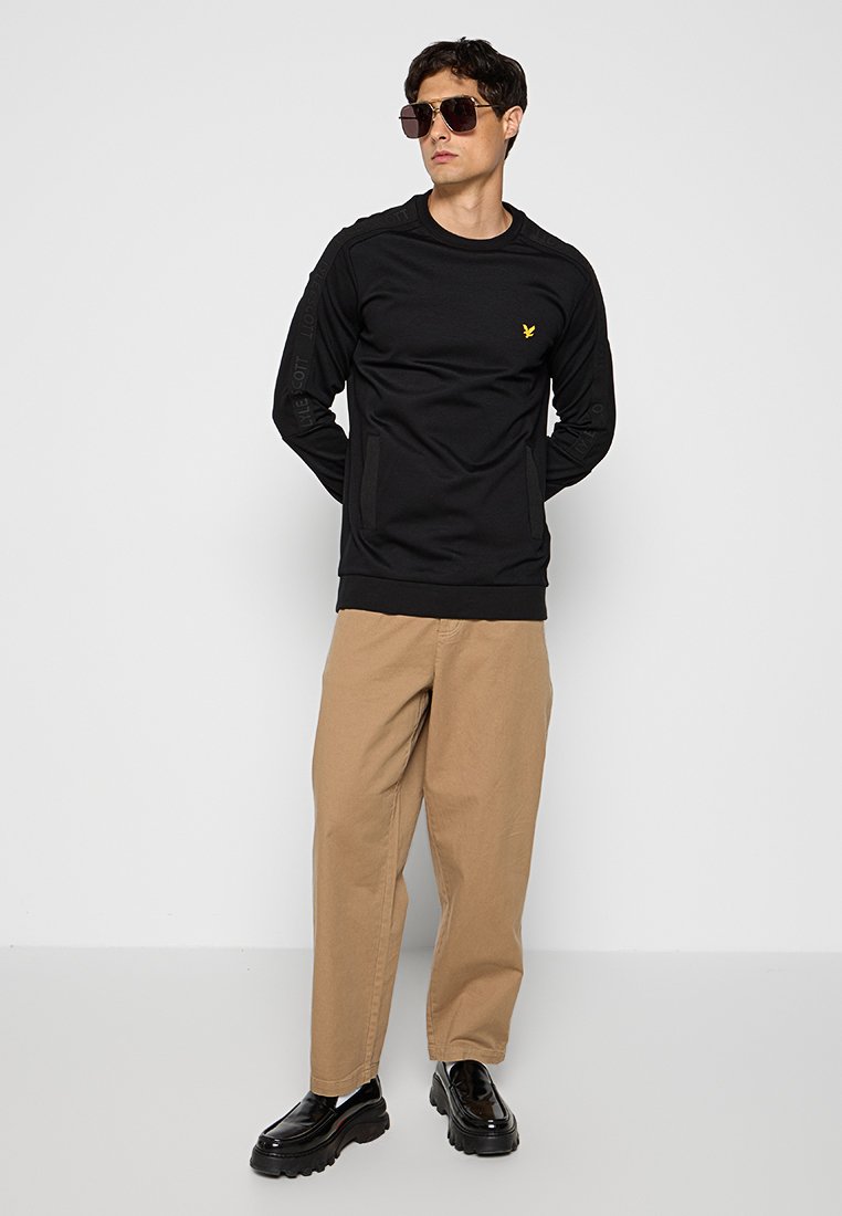 Lyle & Scott
