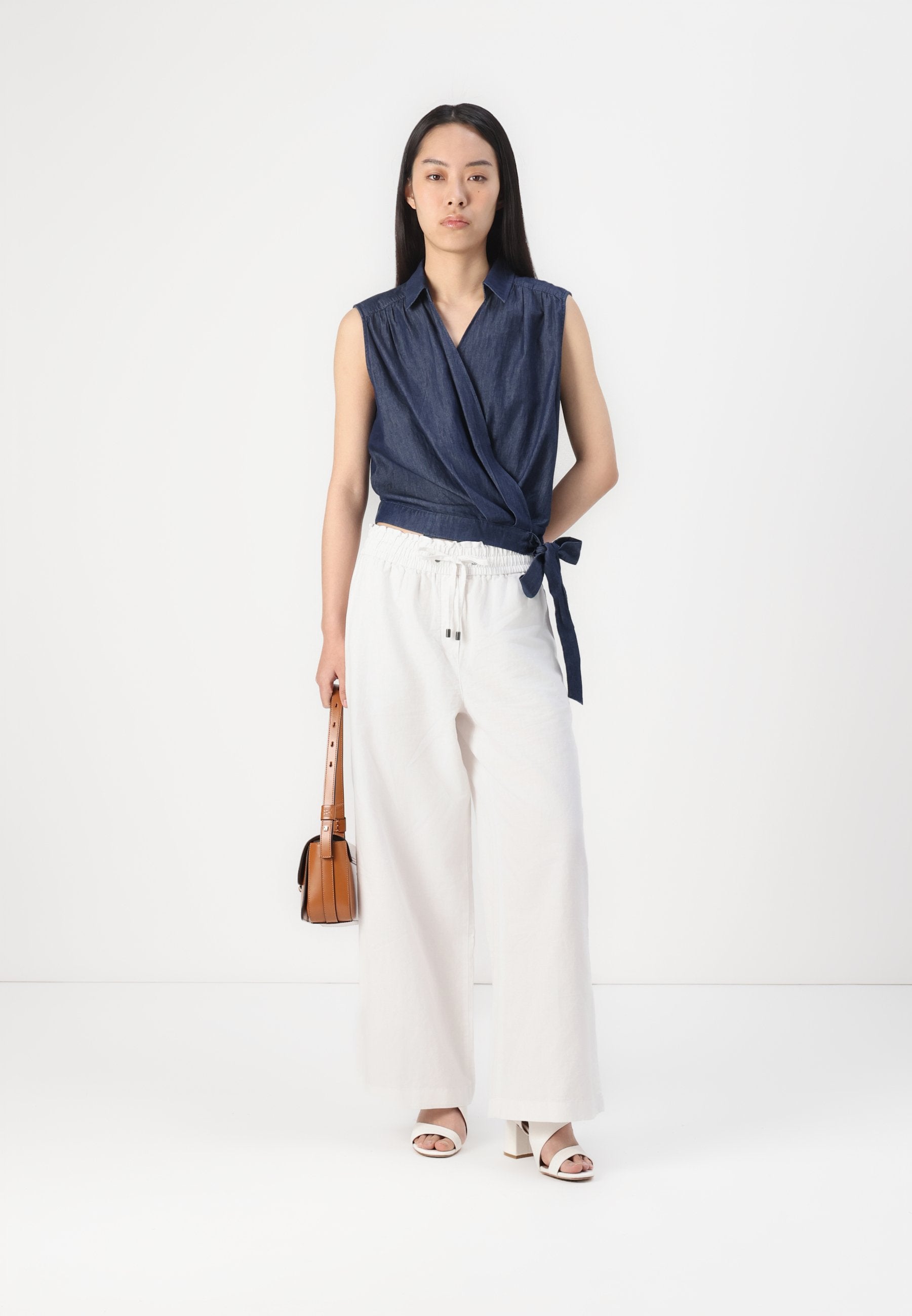 Esprit Bluse Media 2