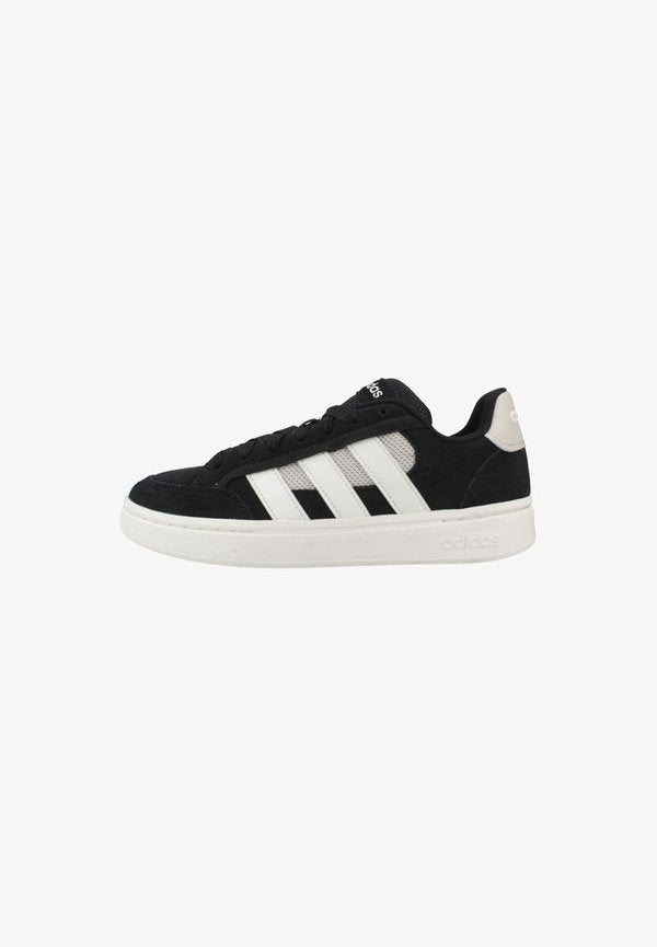 adidas Sportswear GC ALPHA SK8 36  - Trainers - black