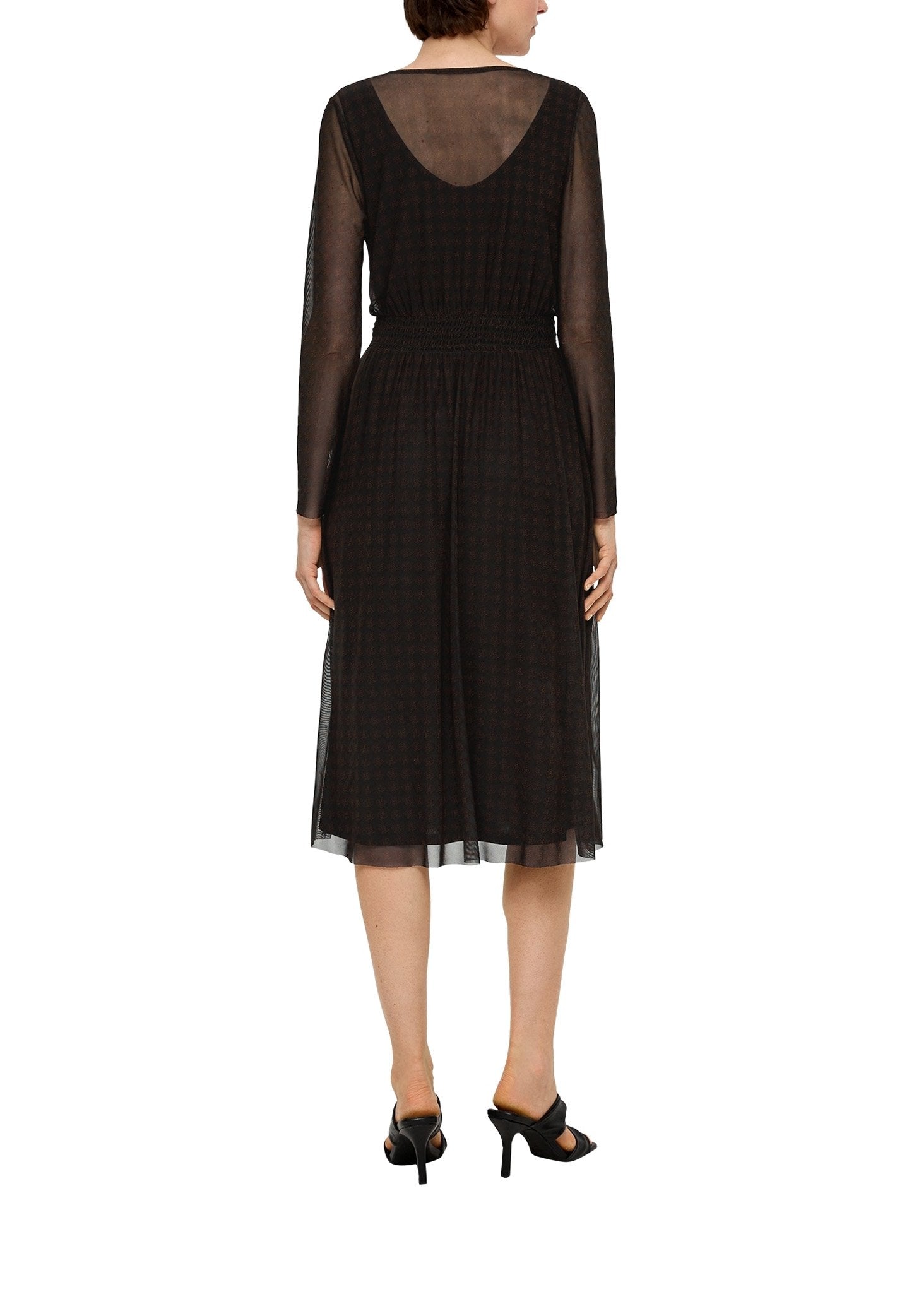 s.Oliver BLACK LABEL  MIT SMOK DETAIL