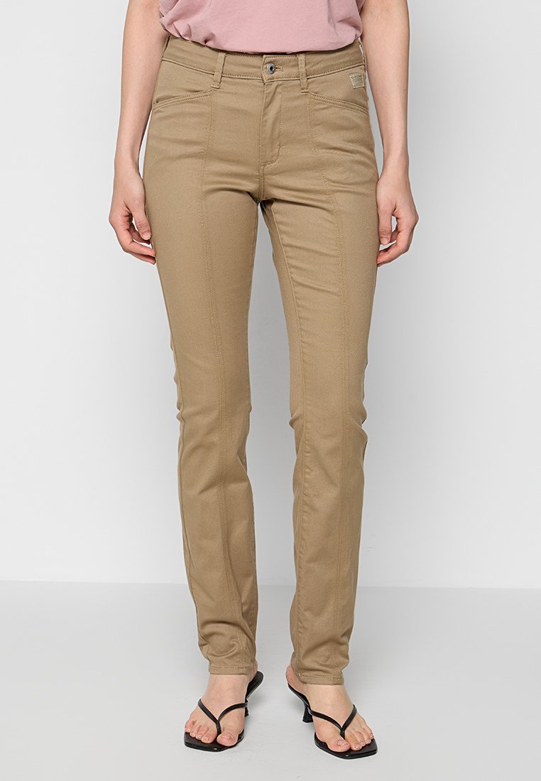HIGH SKINNY FIT Media 1
