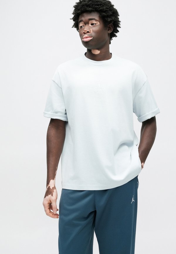 Jordan CREW