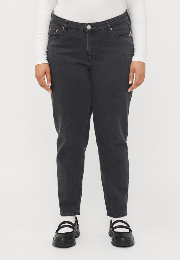 Vero Moda Curve Mom fit VMCTESSA High rise - Mom Jeans - dark grey denim