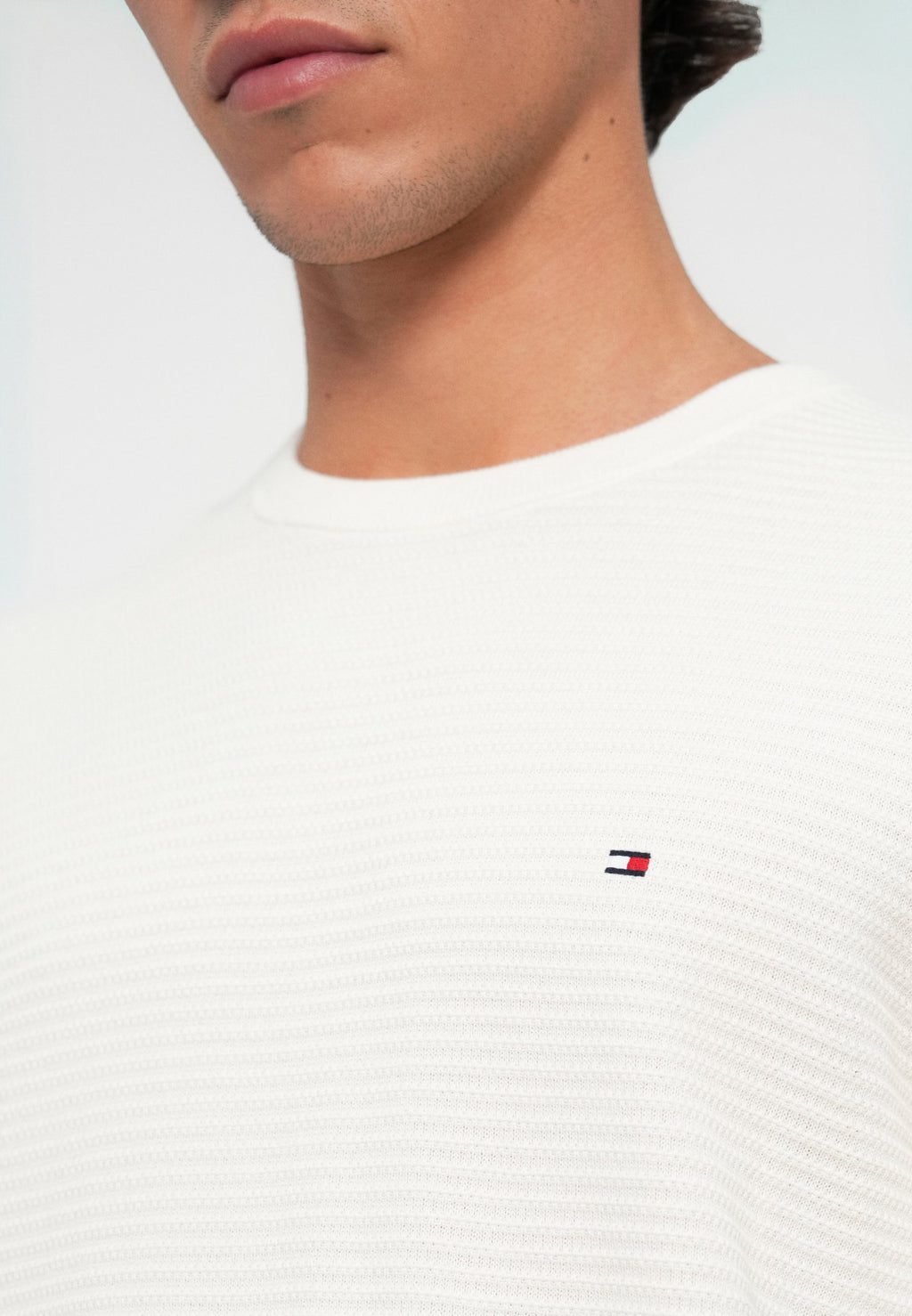 TEXTURED KNIT CREW NECK JUMPER Media 6