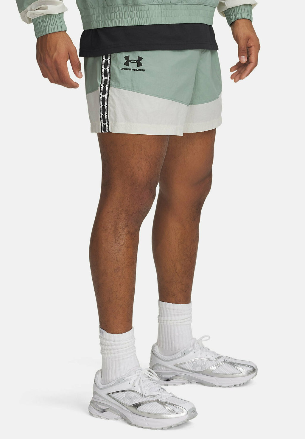 Under Armour TERRACE96 WOVEN
