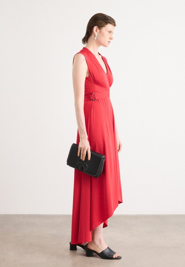DKNY SLEEVELESS HI LOW HEM BUCKLE TRIM