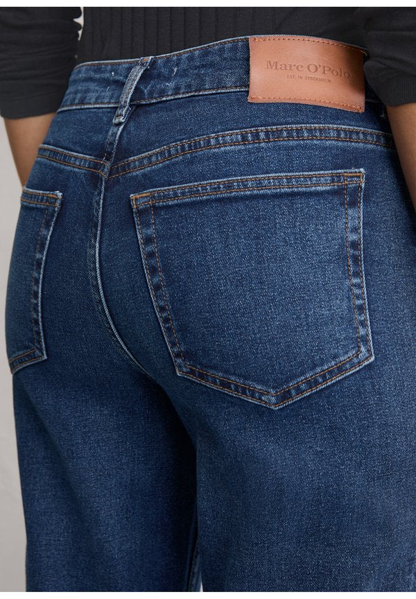 Marc O'Polo HIGH WAIST, REGULAR LENGTH, CUT HEM