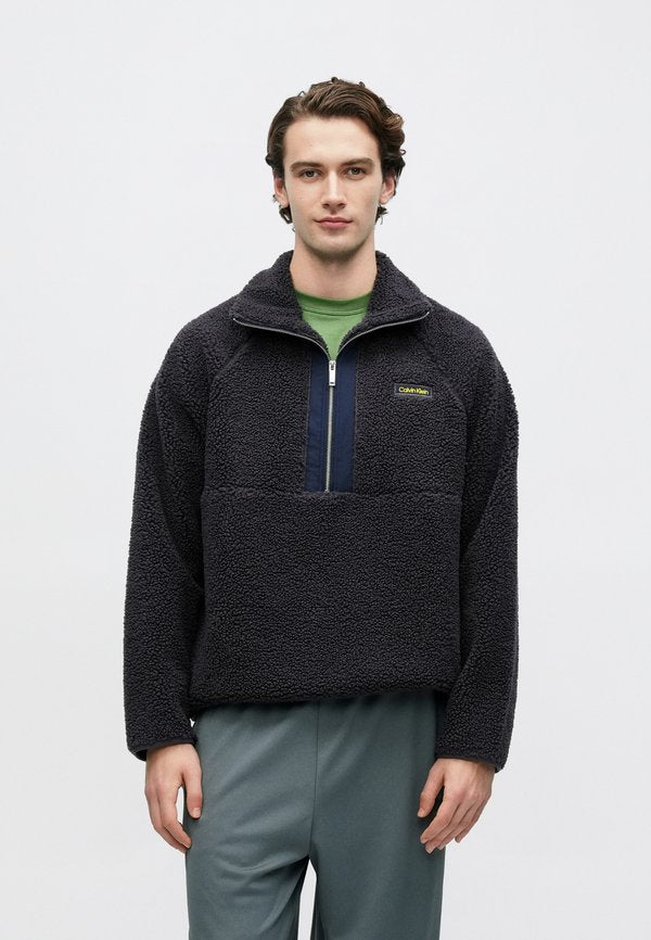 Calvin Klein  NECK ZIP UNISEX