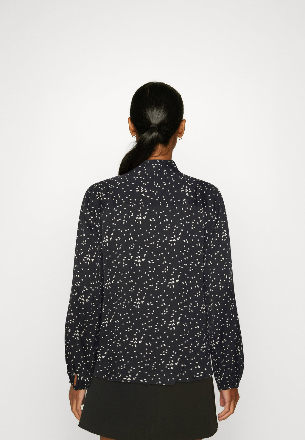 GAP SCARF