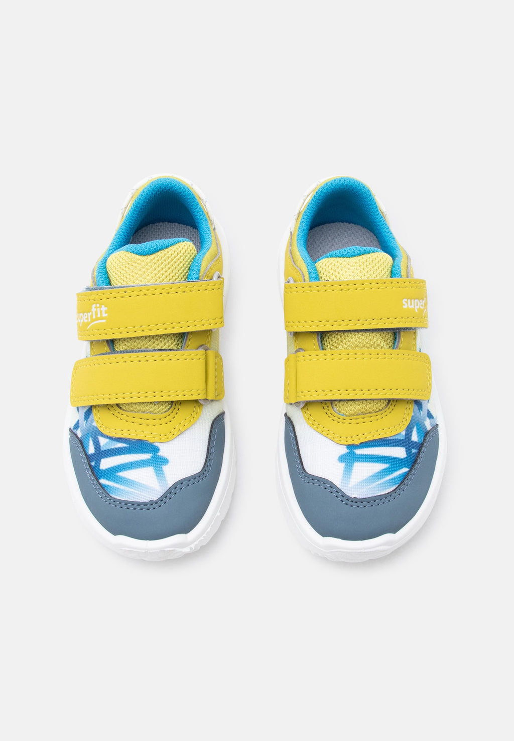 KICKS UNISEX Media 4
