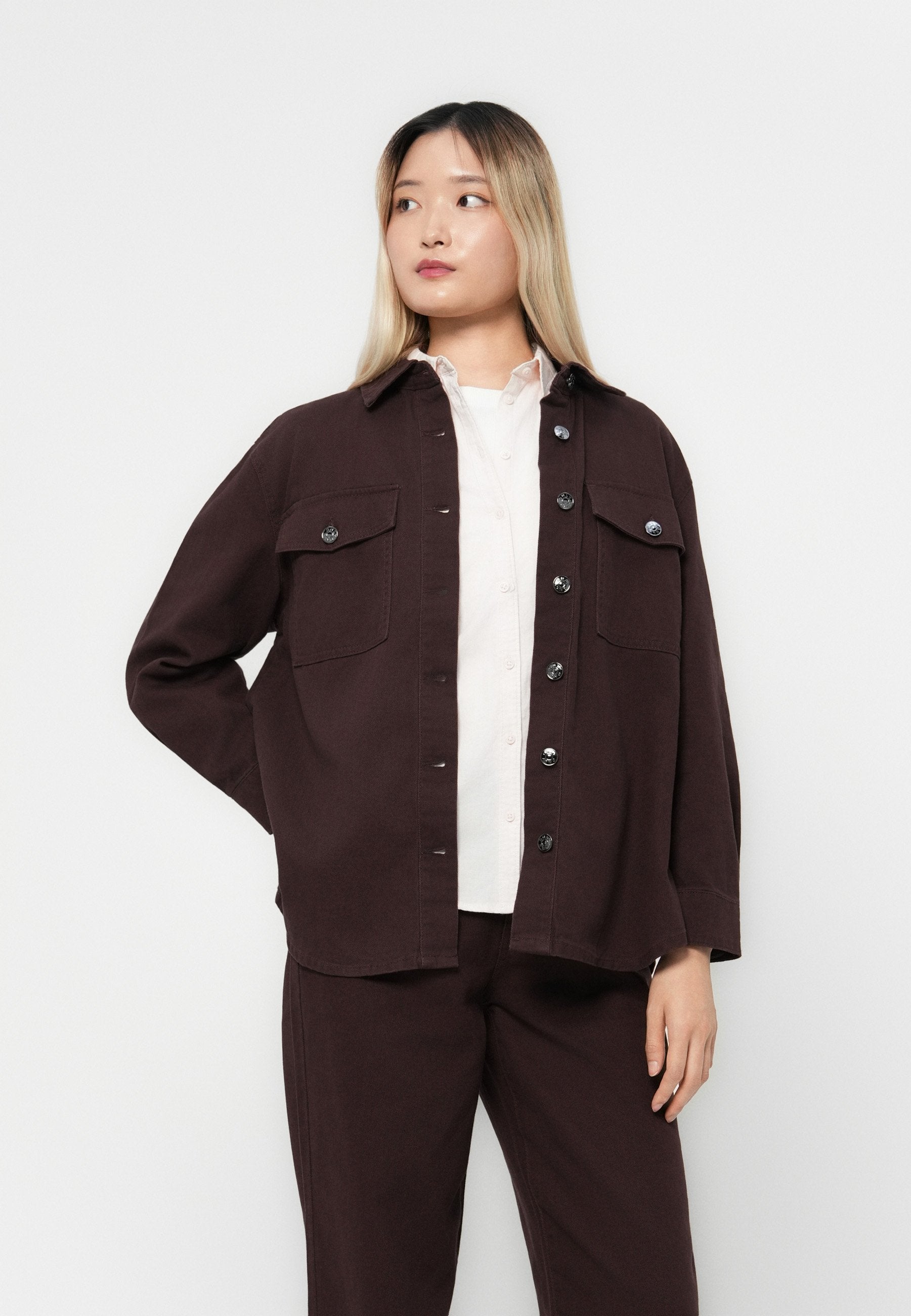 ONLBESSIE SHIRT Media 5