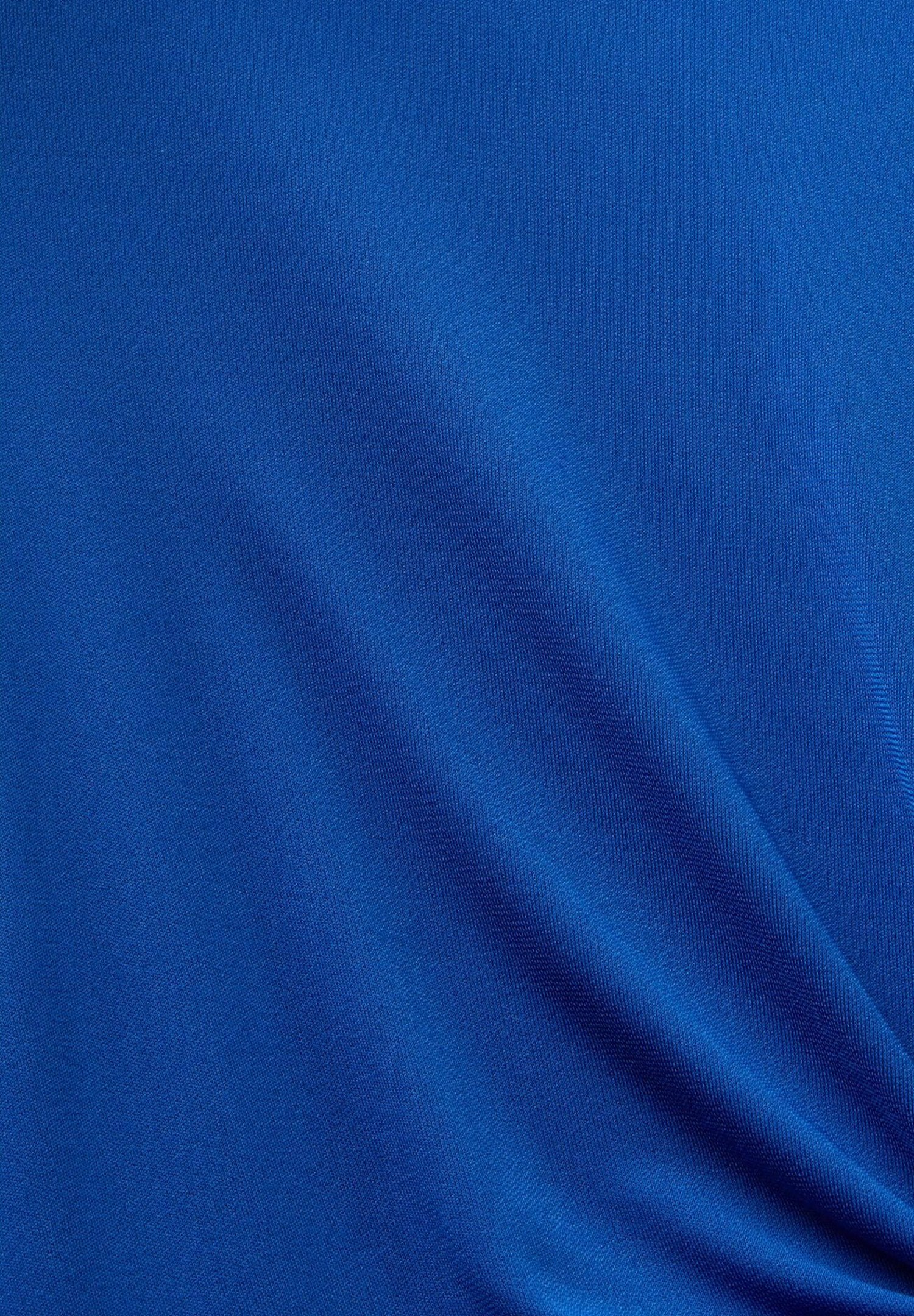 MIT KNOTENDETAILS Media 6