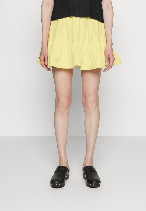 IN THE STYLE LORNA LUXE SERSI EXAGGERATED FRILL SKIRT