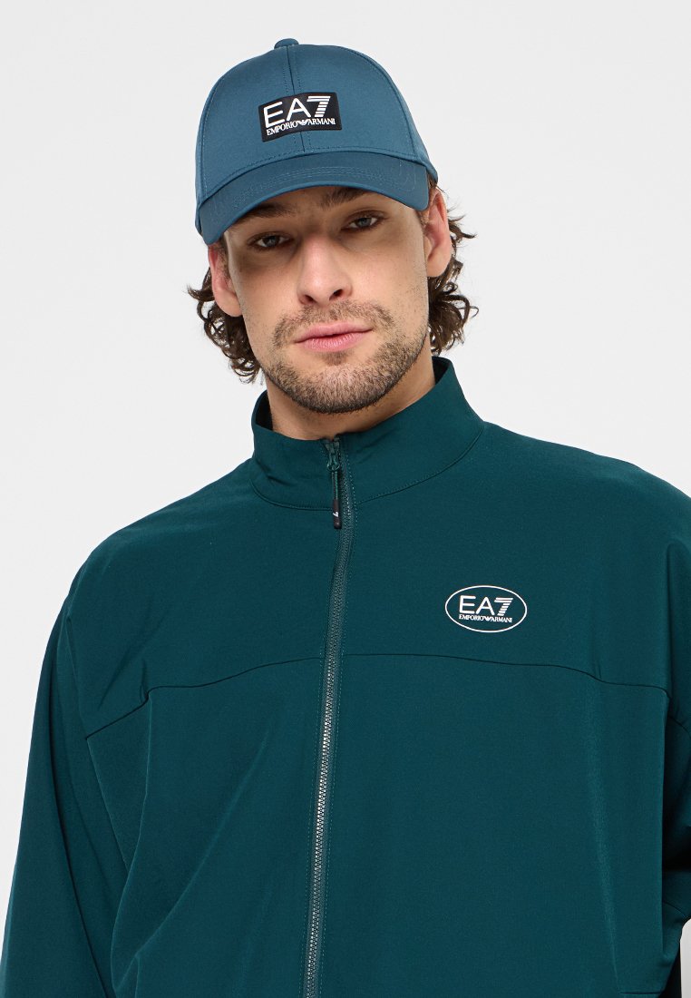 EA7 Emporio Armani