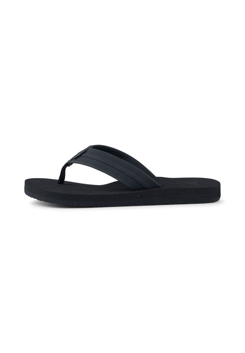 Schwarze Flip-Flop-Sandale mit Gummi-Oberriemen und strukturiertem Fußbett. Sie verfügt über eine flache Sohle, ein einfaches Design und minimalistische Akzentdetails.
