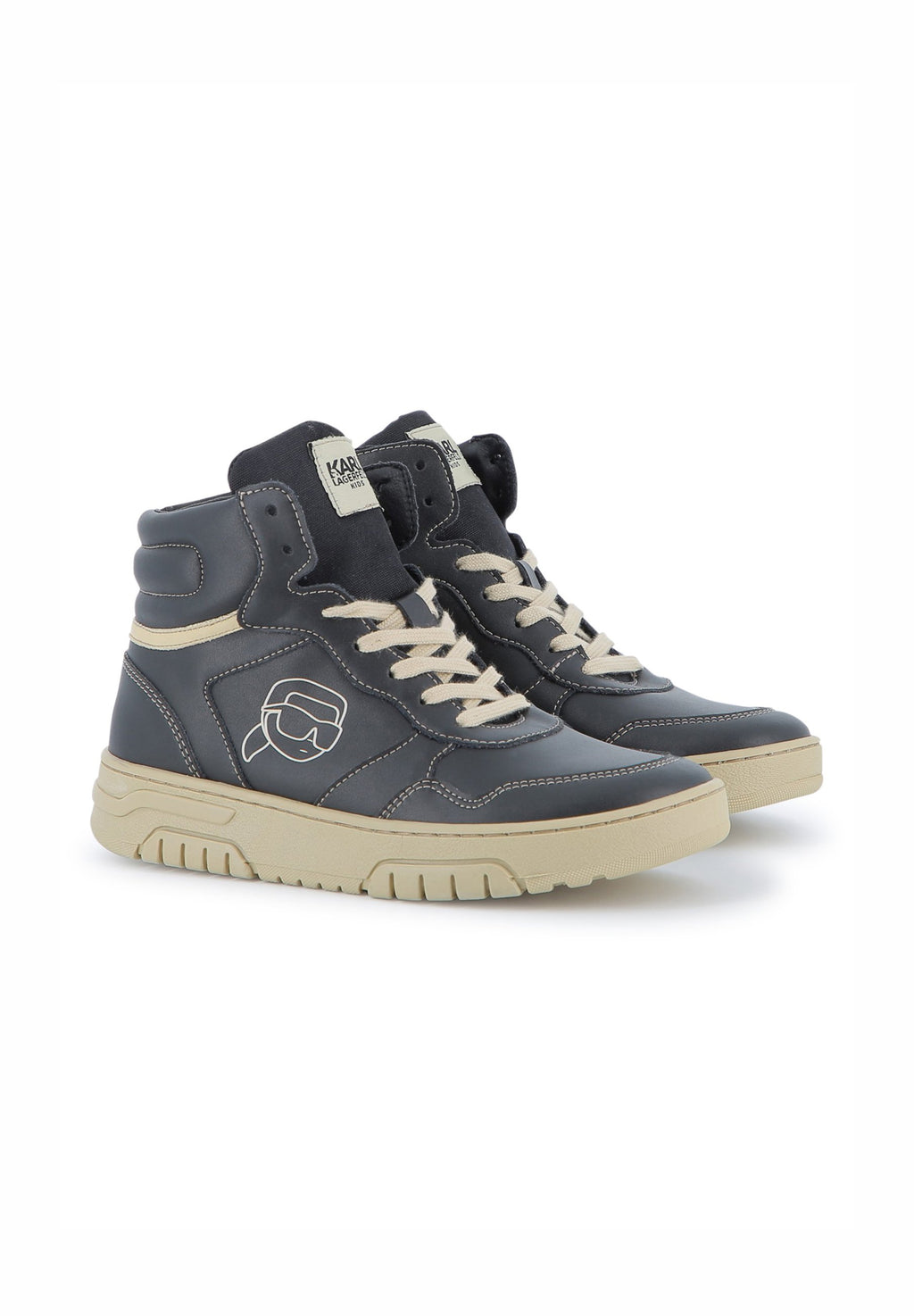 SNEAKERS Media 6