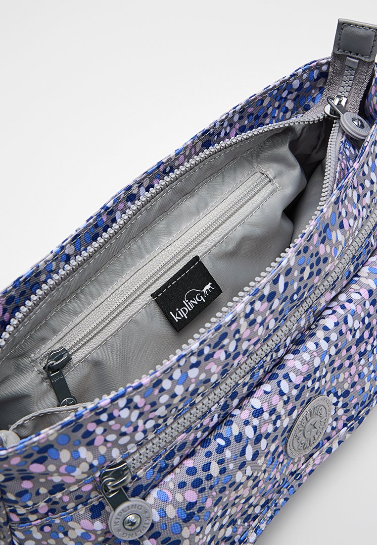 Kipling SYRO