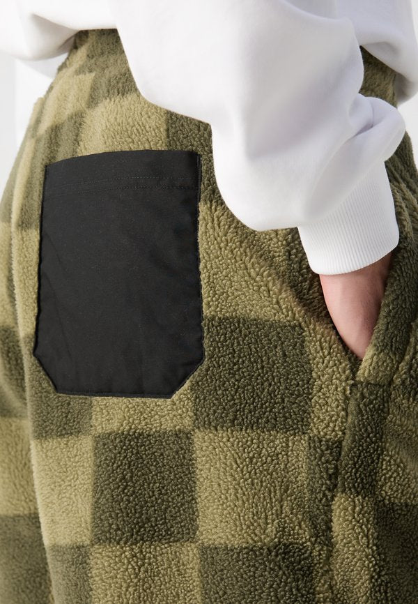 HUGO NUSTINE
