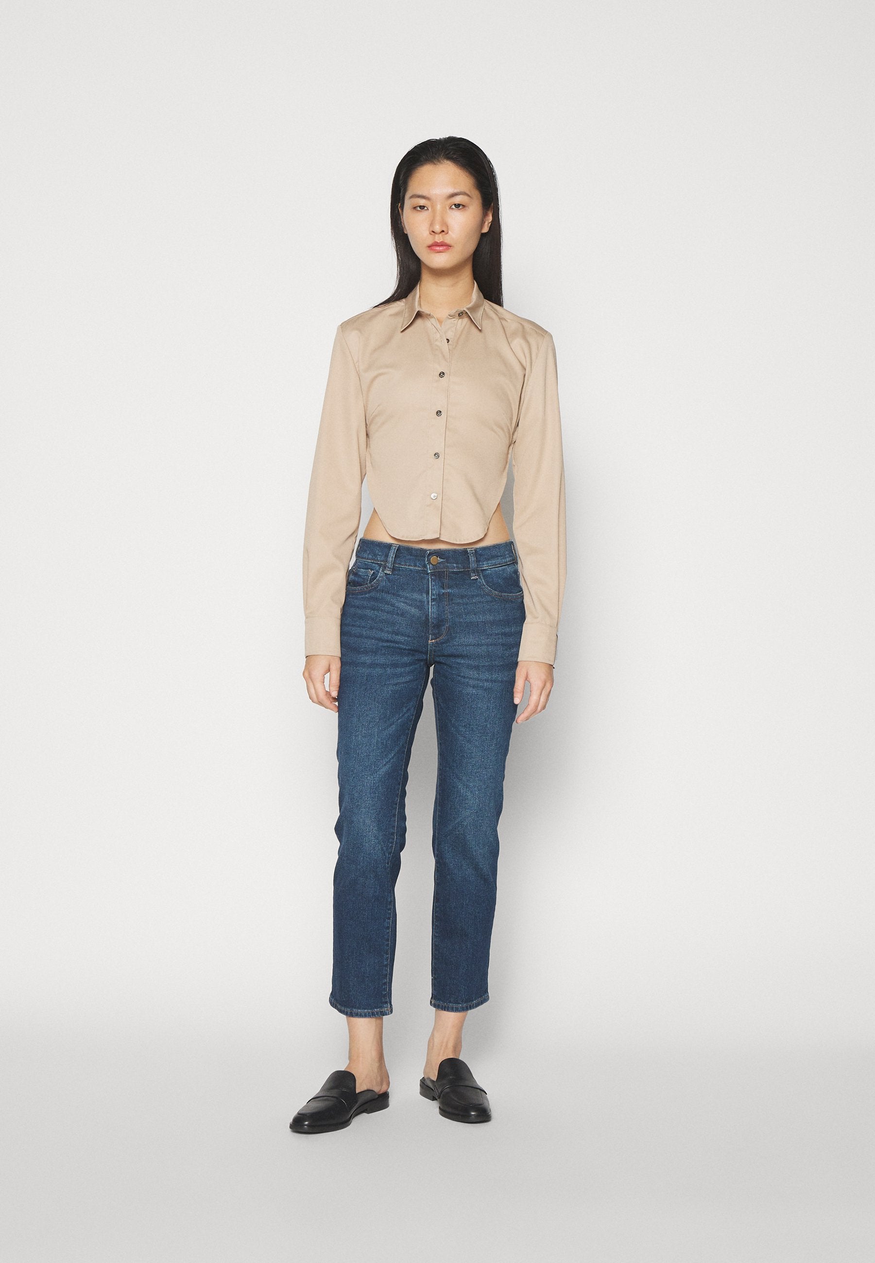 DL1961 MILA CIGARETTE MID RISE